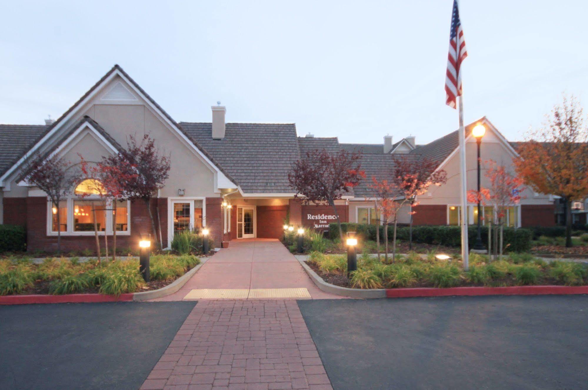 Residence Inn Sacramento Фолсом Екстер'єр фото
